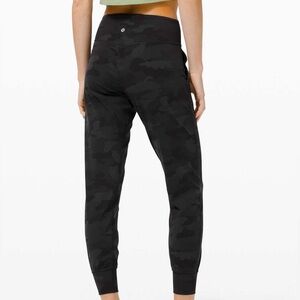 Lululemon Align HR Jogger camo 6